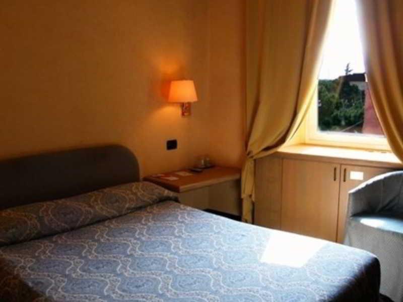 Tripoli Hotel Desenzano del Garda